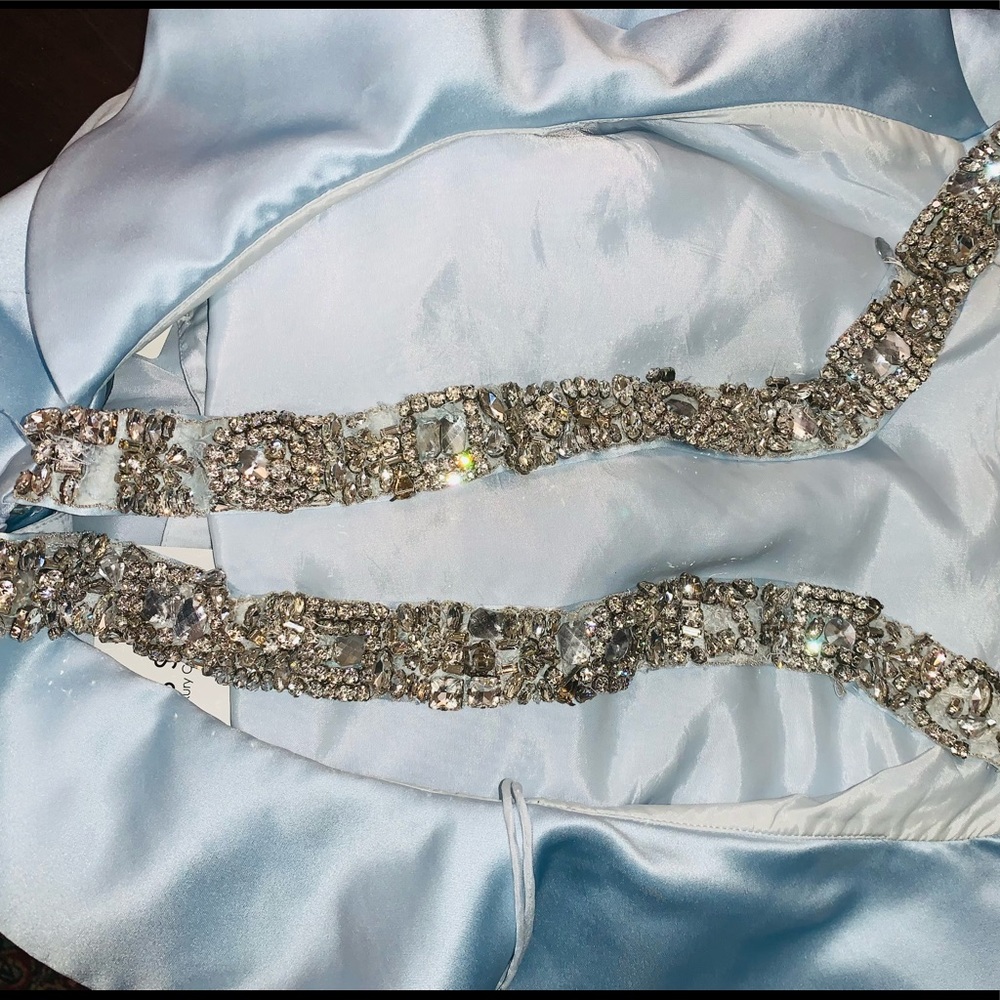RAOUL Light Blue Hathaway Gown💕 - Picture 10 of 10